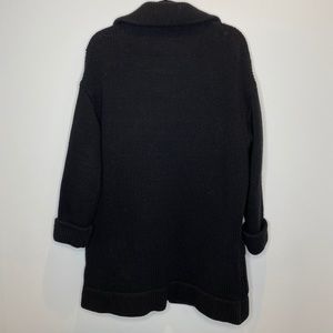 Brandy Melville Sweaters - BRANDY MELVILLE SWEATER BLAZER Brandy Melville Sweaters - BRANDY MELVILLE SWEATER BLAZER